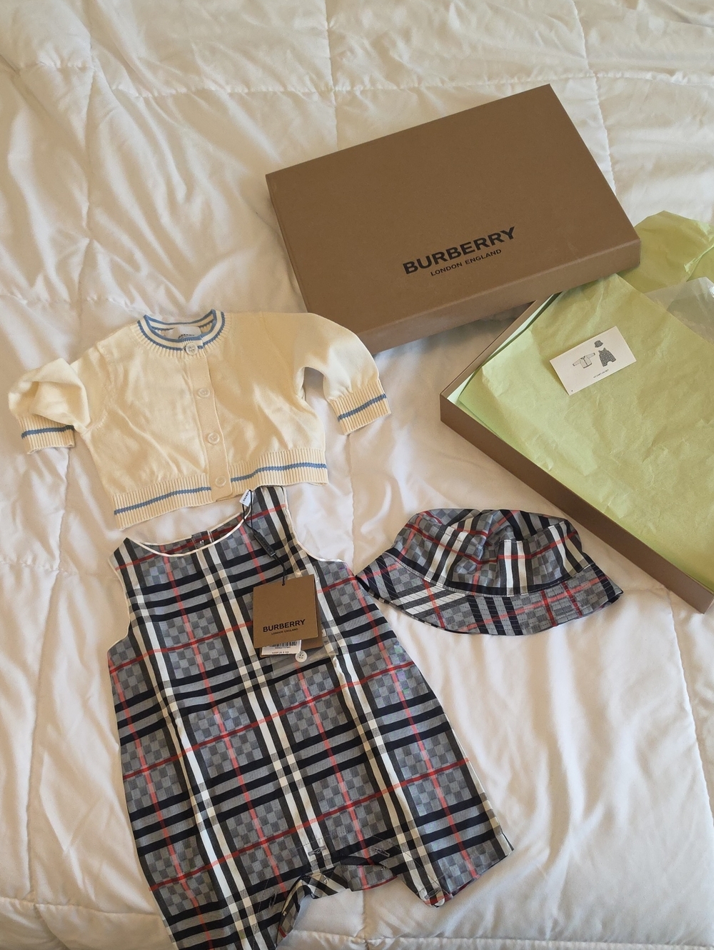 Burberry Baby Plaid Romper, Bucket Hat & Cream Cardigan Set